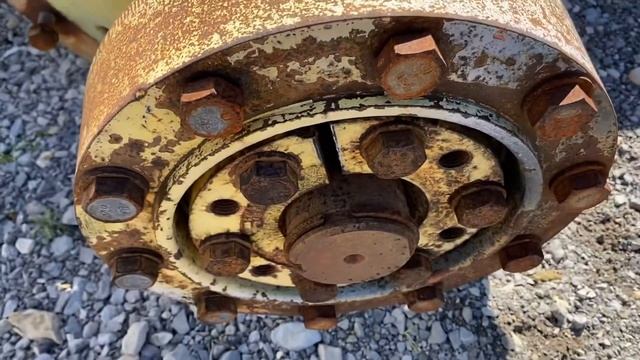 John Deere 10 Hole Dual Hubs 92 mm or 3 5/8 inch смотреть онлайн