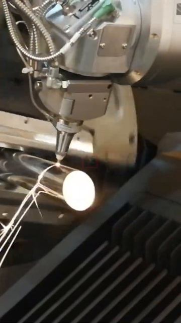 [LX Laser]Многофункциональный лазерный резак 3D 5axis 3 chuck LX-QG6022V6 смотреть онлайн