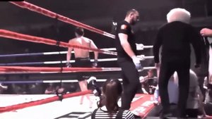 КАЗАХ наказал бойца за неуважения и уложил его за 50 секунд!