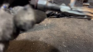 Шевролет Тахо как заменить тормозные диски,колодки.