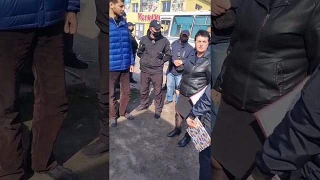 Рейдерский захват магазина "Мебель" ул. Гагарина 1., г. Помошная. смотреть онлайн