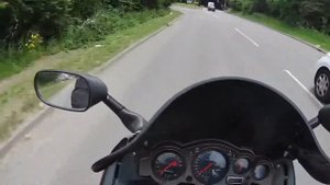 RETRO REVIEW: THE KAWASAKI ZZR1200 2002