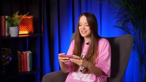 БАДАБУМЧИК vs СВИДАНИЕ с МИКРОНАУШНИКОМ! КВИНКА ЖЕСТИТ*