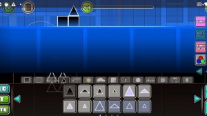 Играю в Geometry dash