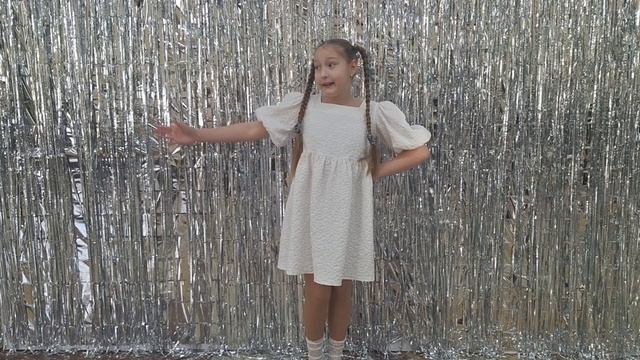 Агния Барто " Девочка чумазая " Исполняет: Игнатченко Алиса. смотреть онлайн