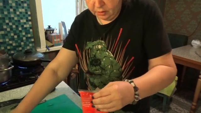 Лена Хэппи, мы все помним! Меняй настроение/Бабки на лавке (пародия)/Удон с грибами и фаршем смотреть онлайн