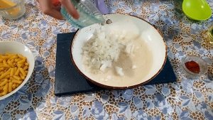 Макароны с курицей, помидором и сыром, на сковороде. Это Вкусно! 1#