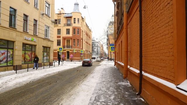🇷🇺 4K Saint Petersburg. I continue to walk through the snow-covered Petrogradsky district. смотреть онлайн