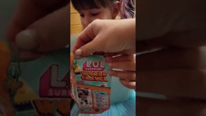 Распаковка куклы Лол World Travel