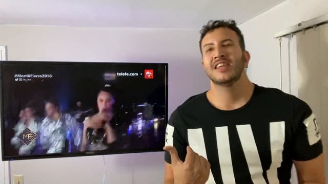 Lali - 100 grados tu novia Una na | Apertura De los premios Martín Fierro | Video Reacción смотреть онлайн