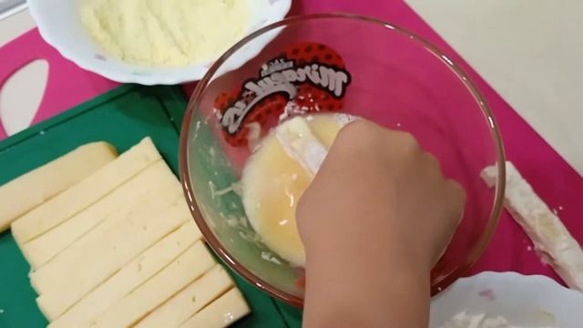 готовим сырные палочки смотреть онлайн