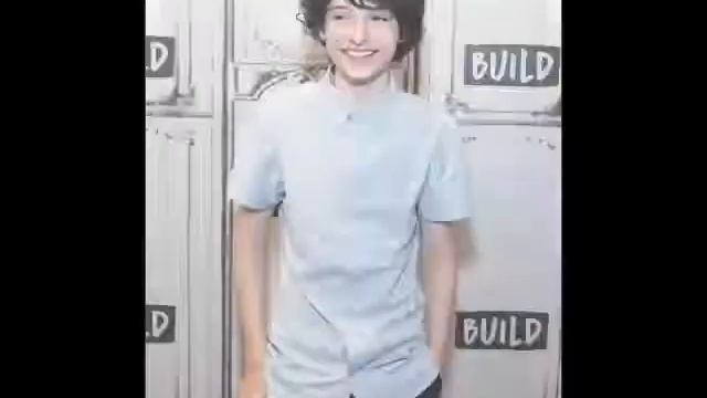 Финн Вулфард смотреть онлайн