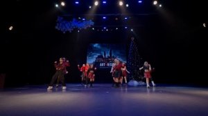 Творческая группа по Jazz Funk/K-pop 9+ «GLIZZY» (рук. Савосина Василина)