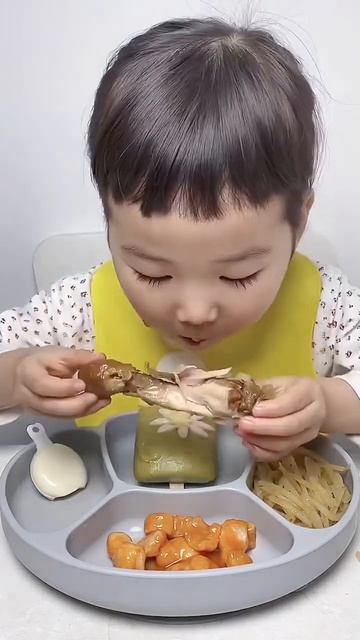#959 Cute Chef-Kids Mukbang ASMR Funny Moments [Cai Hong ASMR] #shorts