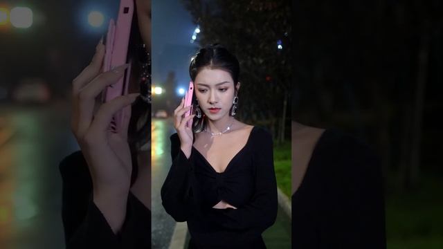 【FULL】女总裁为了报复出轨的男友，跑到酒吧买醉点男模，误打误撞和酒吧头牌共度了一夜，不料对方一次就让女总裁怀孕了...《我爱你命中注定》#大陆短剧#反转#爱情#灰姑娘 смотреть онлайн