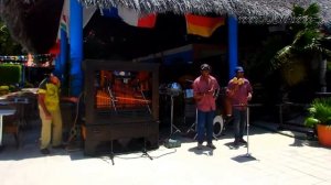 Musical Machine BRISAS GUARDALAVACA, Holguin, Cuba - Музыкальная машина
