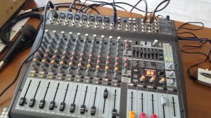 Behringer DCX2496 + T.amp TSA 4-1300 + Electro Voice ZX5-90