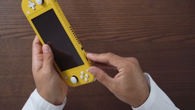 Nintendo Switch Lite Unboxing: Das sind die neuen Farben + Neuerungen | Deutsch | Dr.UnboxKing смотреть онлайн