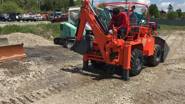 Погрузчик-экскаватор Kubota RW25. Короткий тест. смотреть онлайн