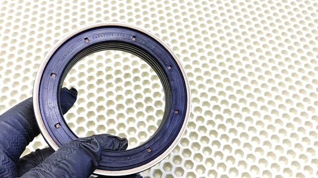 Сальник вала коленчатого дв  Cummins 3 8 передний Оригинал 4890832 О+ смотреть онлайн