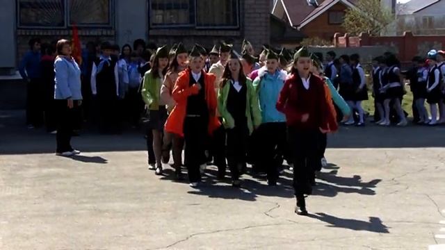 парад -2011 смотреть онлайн