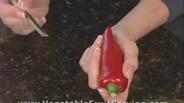 How to Carve Flowers from Red Chili Peppers смотреть онлайн