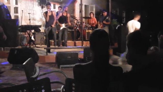 2013-09-01 The Beatles Bar Blues Connection... Black Night Varadero