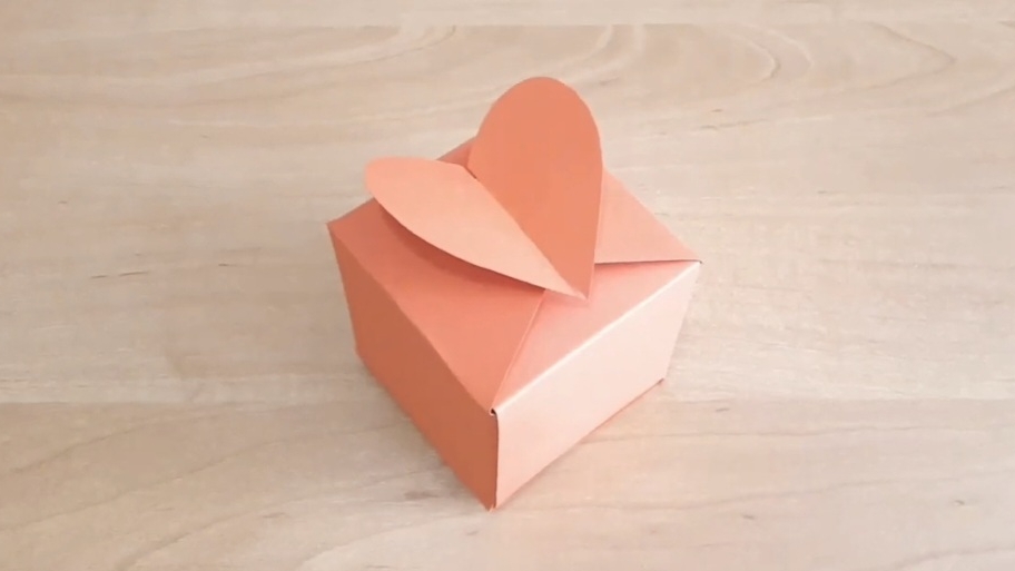 Бонбоньерка Как сделать коробку для подарка? Подарочная коробка своими руками смотреть онлайн