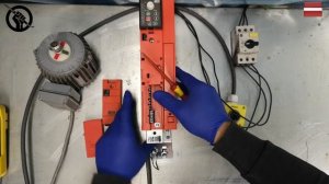 SEW Eurodrive MC07b Movitrac frequency inverter MC07B0040-5A3-00 (400VAc / 4kW) Basic function test