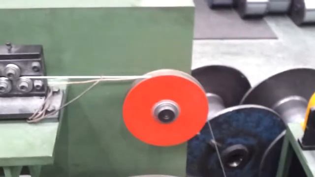 Double Twist Buncher смотреть онлайн