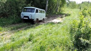 УАЗ 2206 "Буханка" Месит грязь