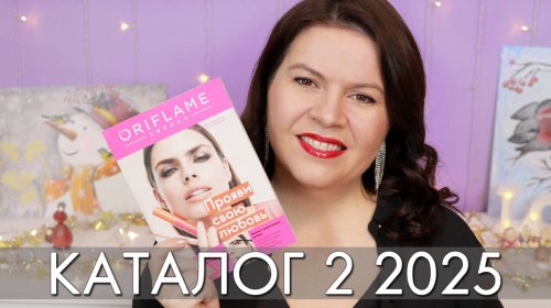 Сексуалды колготкалар мен леггинстердегі әдемі қыздар