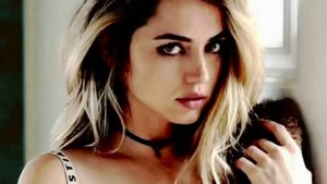 Ana de Armas - Ночь