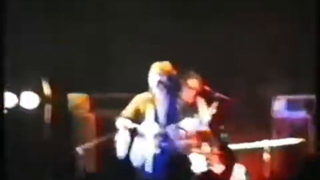 Группа Кино концерт в Уфе 1990 год (Отрывок) смотреть онлайн