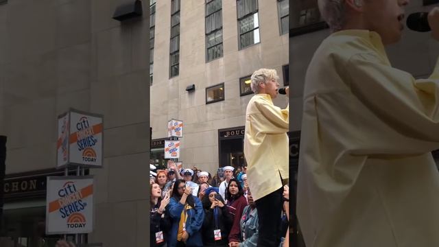 Troye Sivan performing “My! My! My!” on The Today Show 5/28/2018