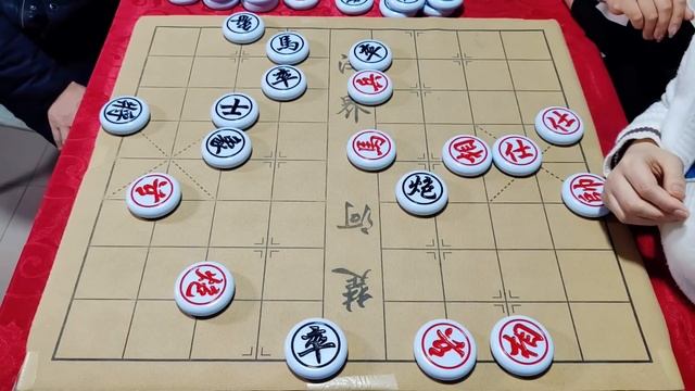 三英战吕布，扮猪吃老虎，炮震光杆司令 смотреть онлайн