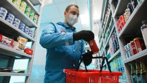 Сколько зарабатывает кладовщик в Яндекс Лавке в Ташкенте? Открытая вакансия с ЗП до 6268 845 СУМ