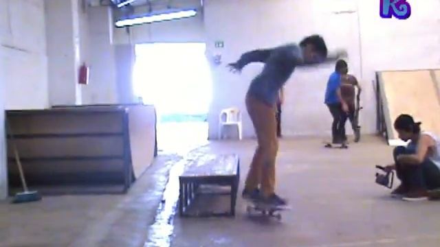 tomas viejas karamelos skate shop