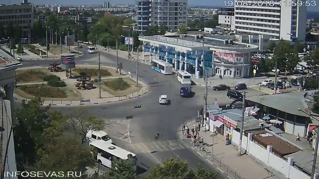 площадь Восставших.19 августа 2018 года смотреть онлайн