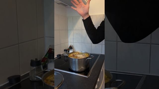 Сытный Ужин: Грибной крем-суп с курицей и сливками 🐓🍄🥛 смотреть онлайн