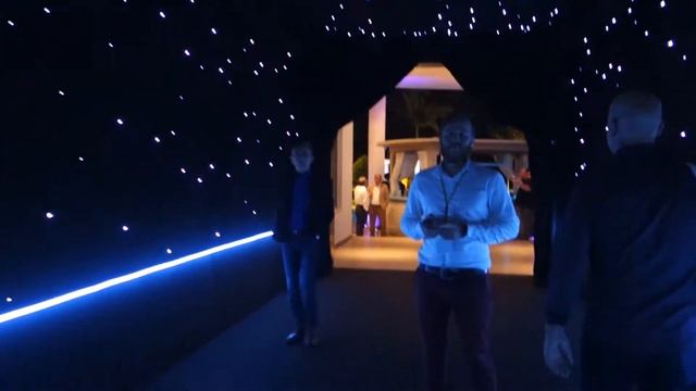 Крит гала ужин Амвей смотреть онлайн