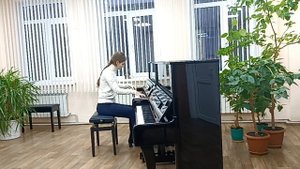 А.Гречанинов "Экспромт", Э Григ "Поэтическая картинка". Исполняет Толкушева Ксения