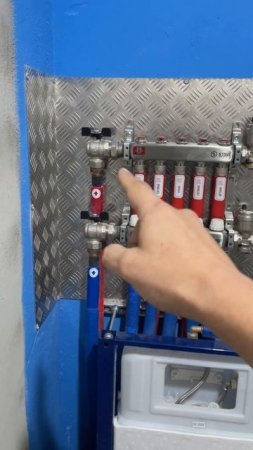 Максимальная эффективность и надежность: установка коллектора отопления в ЖК RiverSky