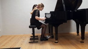 Рыжкова София, Чухлова Лилия Ф. Шуберт "Анданте"