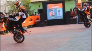 awesome bike stunts you must see | ktm duke 200 and 390 | ktm bike stunt in india | HD