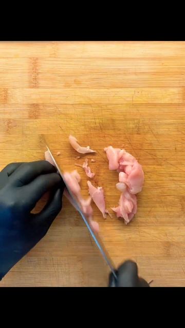 Гречневая лапша с овощами WOK #shorts смотреть онлайн