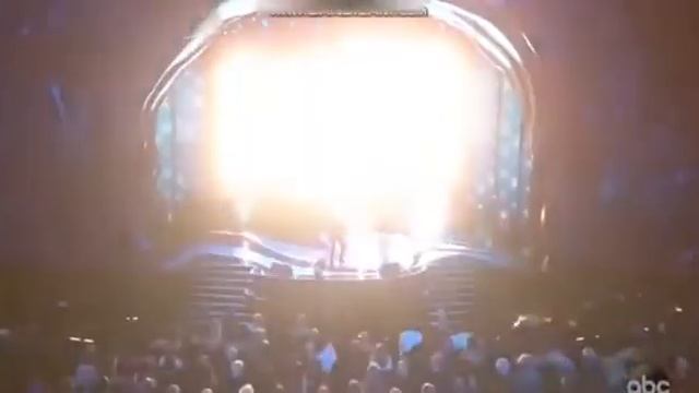 Queen + Adam Lambert - Oscar Opening live (2019) смотреть онлайн