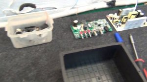 Бюджетный ремонт активного сабвуфера Monitor Audio Bronze W10