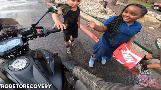 100 CRAZY & EPIC Insane Motorcycle Crashes Moments Of The Week | Cops vs Bikers vs Angry People смотреть онлайн