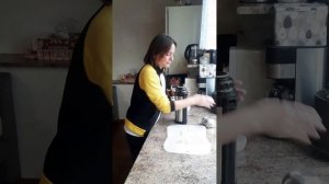 Завариваем шиповник в термосе и дегустируем